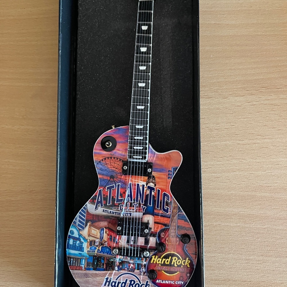 Hard Rock Atlantic City Miniature Guitar - Picture 9 of 11